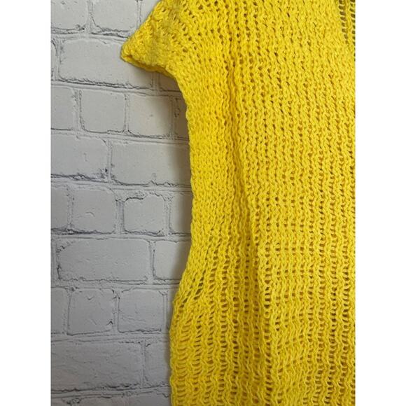 UNIQ Bright Yellow Knitted Shortsleeve Sweater size M/L NWT - Picture 5 of 6